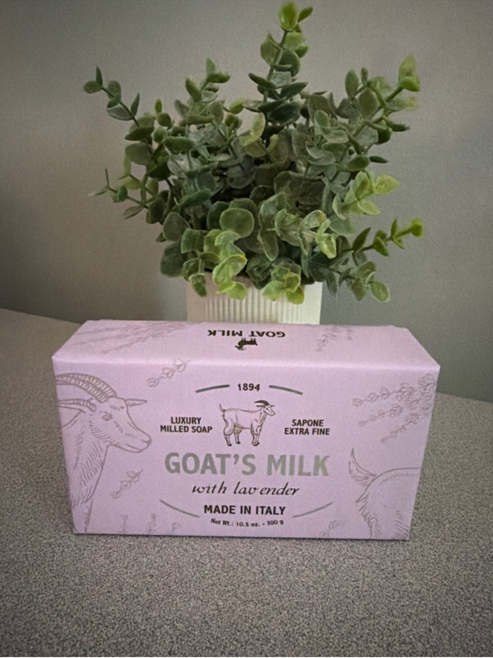 GOAT’S MILK LAVENDER LUXURY EXTRA FINE MILLED SOAP